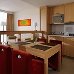 Hotel By Marriott