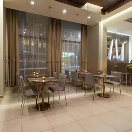 Hotel By Marriott