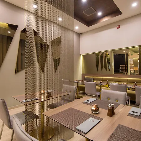 By Marriott Hotell Sarajevo