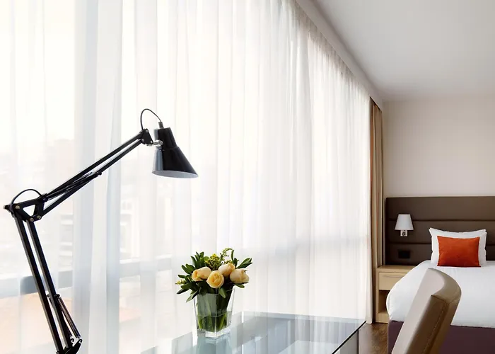 By Marriott Hotel 4*