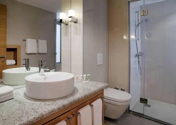 By Marriott Hotel 4*